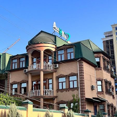 Alisher Hotel 두샨베 외부 사진