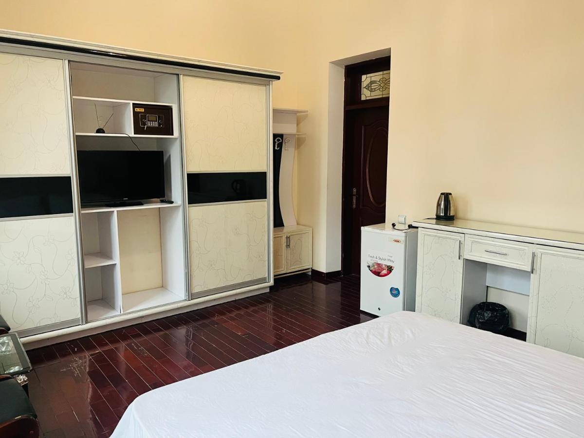 Alisher Hotel 두샨베 외부 사진